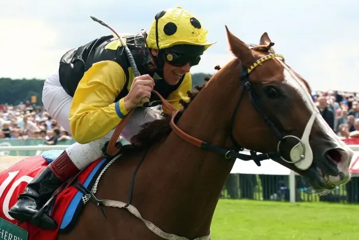 Framed Print : Frankie Dettori and Sewrgeant Cecil