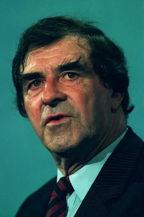 Framed Print : Fred Trueman Obe Framed Print : Fred Trueman Obe