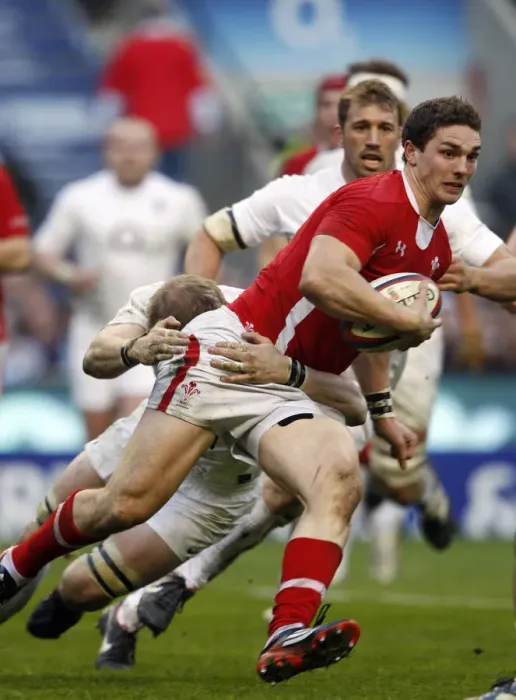 Framed Print : George North Holds Off Dan Cole Framed Print : George North Holds Off Dan Cole
