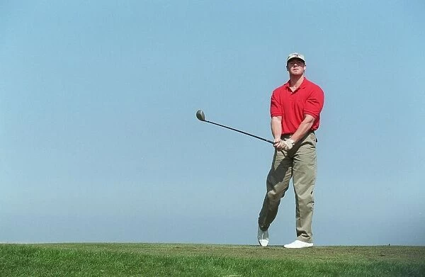 Golfer Golfing General Veiws, 09 April 1997 Date: 09 April 1997