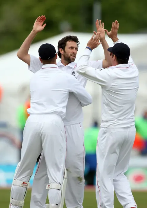 Framed Print : Graham Onions & Andrew Strauss Celebrate Taylor Wicket G