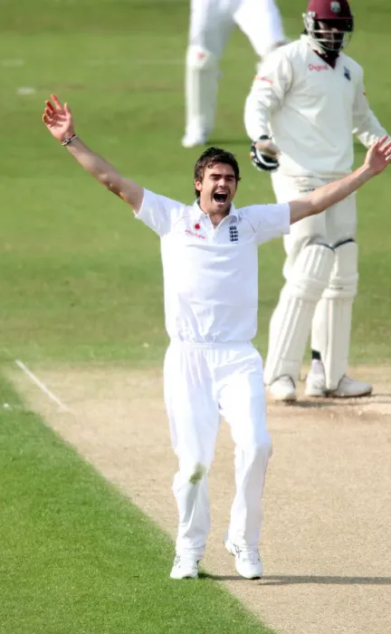 Framed Print : James Anderson Takes The Wicket Of Chris Gayle Framed Print : James Anderson Takes The Wicket Of Chris Gayle
