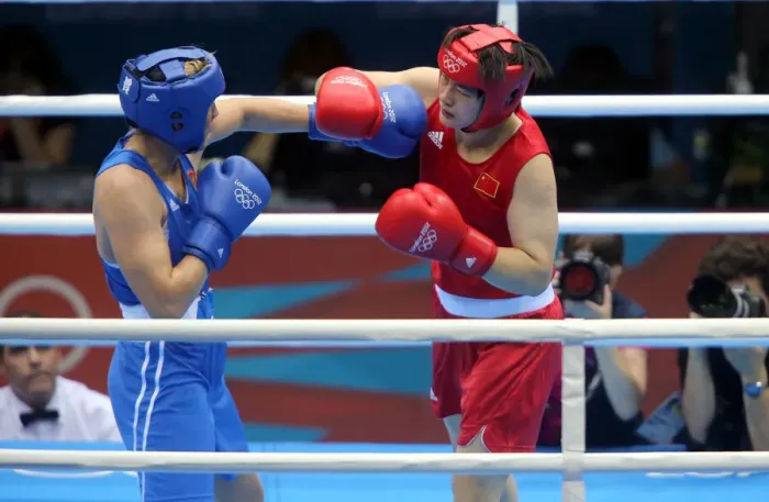 Framed Print : Jinzi Li V Nadezda Torlopova Framed Print : Jinzi Li V Nadezda Torlopova