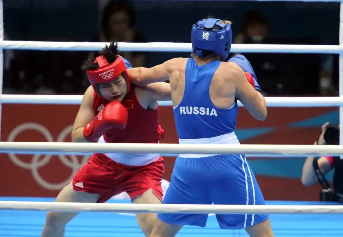 Framed Print : Jinzi Li V Nadezda Torlopova Framed Print : Jinzi Li V Nadezda Torlopova