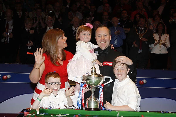 John Higgins With His Wife & Family