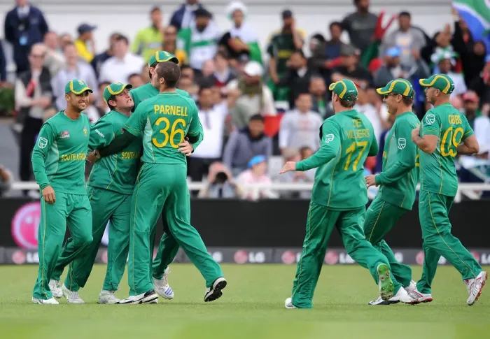 Framed Print : Jp Duminy, Van Der Merwe, Graeme Smith Celebrate Catch Framed Print : Jp Duminy, Van Der Merwe, Graeme Smith Celebrate Catch