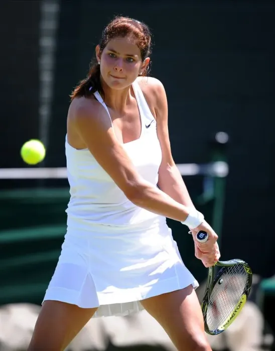 Framed Print : Julia Goerges Framed Print : Julia Goerges