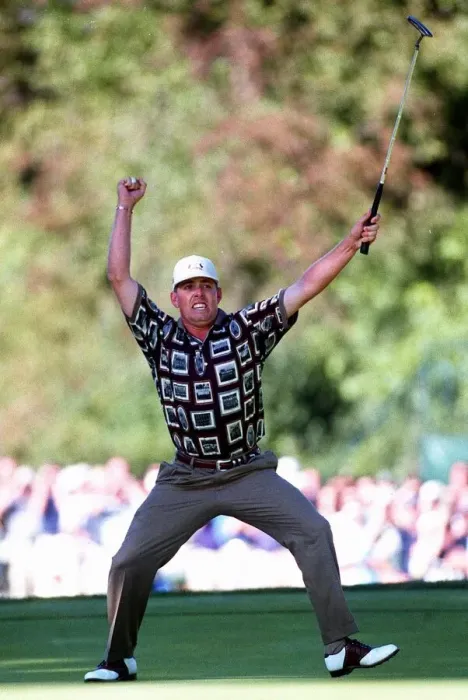 Framed Print : Justin Leonard Celebrates Put Framed Print : Justin Leonard Celebrates Put