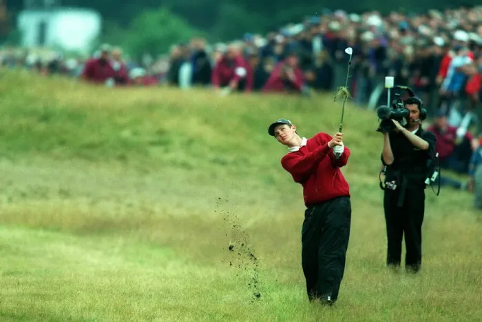 Framed Print : Justin Rose Chips In On 18th
