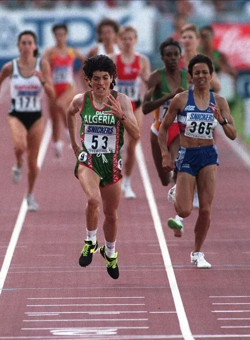 Framed Print : Kelly Holmes & Boulmerka Framed Print : Kelly Holmes & Boulmerka