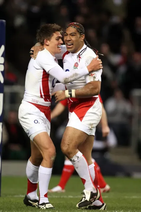 Framed Print : Lesley Vainikolo & Toby Flood Framed Print : Lesley Vainikolo & Toby Flood