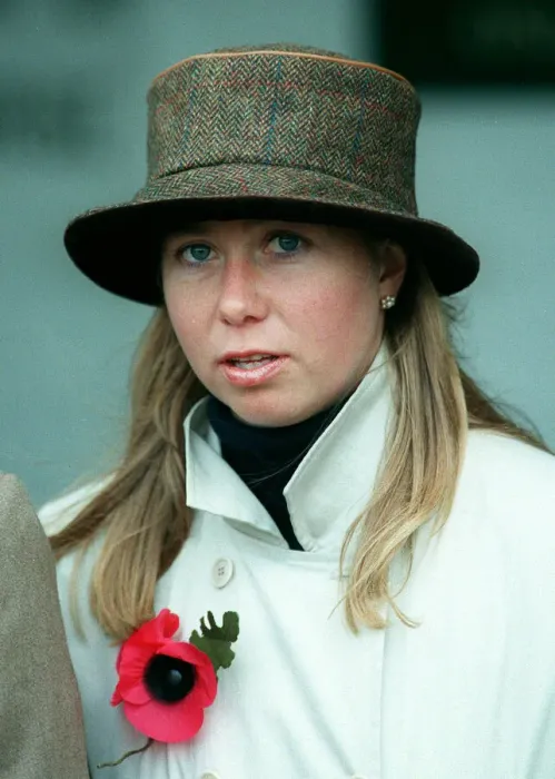 Framed Print : Lisa Rowe Clerk Of Course Warwick 12 November 1997 Date: 12 November 1997