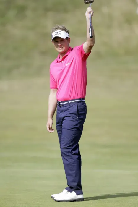 Framed Print : Luke Donald Just Misses Birdie On 8th Framed Print : Luke Donald Just Misses Birdie On 8th