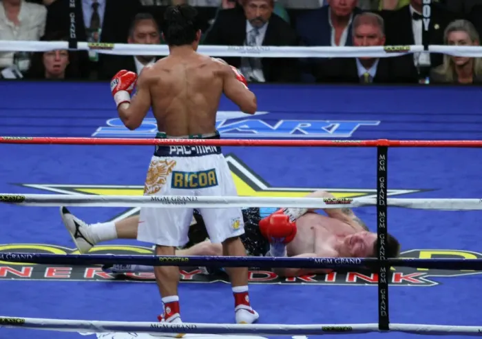 Framed Print : Manny Pacquiao, Ricky Hatton Framed Print : Manny Pacquiao, Ricky Hatton