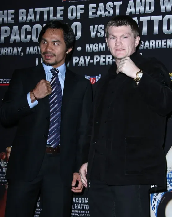 Framed Print : Manny Pacuiao, Ricky Hatton Framed Print : Manny Pacuiao, Ricky Hatton