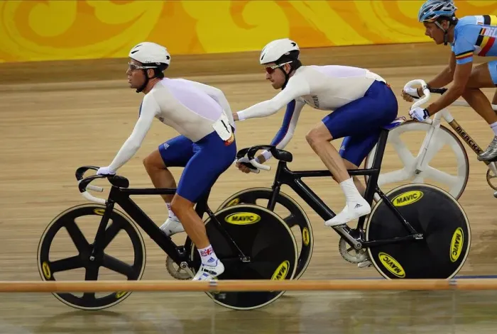 Framed Print : Mark Cavendish & Bradley Wiggins Framed Print : Mark Cavendish & Bradley Wiggins