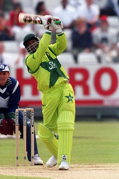 Moin Khan Pakistan 21 May 1999 Date: 21 May 1999