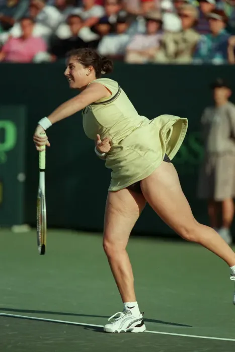 Framed Print : Monica Seles Framed Print : Monica Seles