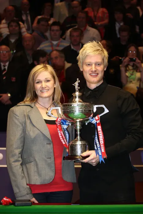 Framed Print : Neil Robertson & Mum Alison Framed Print : Neil Robertson & Mum Alison