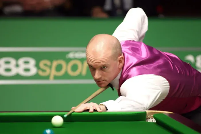 Framed Print : Peter Ebdon Framed Print : Peter Ebdon