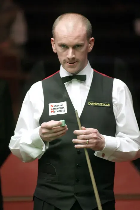 Framed Print : Peter Ebdon Framed Print : Peter Ebdon