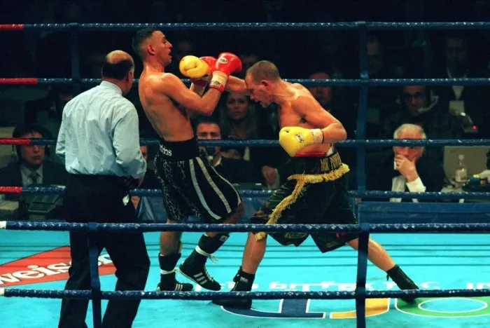 Framed Print : Prince Naseem V Paul Ingle Framed Print : Prince Naseem V Paul Ingle