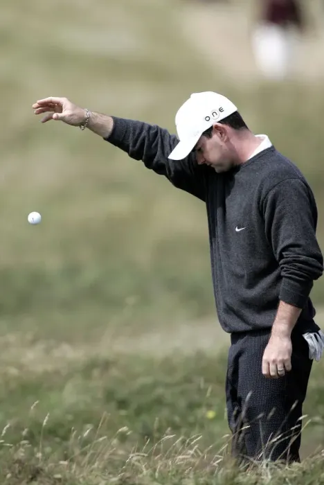 Framed Print : Rory Sabbatini Takes A Drop Framed Print : Rory Sabbatini Takes A Drop