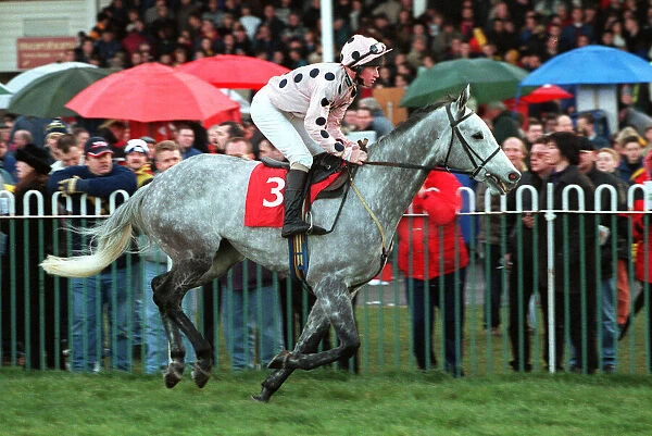 Or Royal Ridden By Mr.A Ross 05 January 2000 Date: 05 January 2000