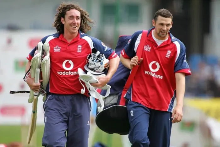 Framed Print : Ryan Sidebottom & Steve Harmison Framed Print : Ryan Sidebottom & Steve Harmison