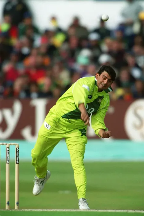 Framed Print : Saqlain Mushtaq Framed Print : Saqlain Mushtaq