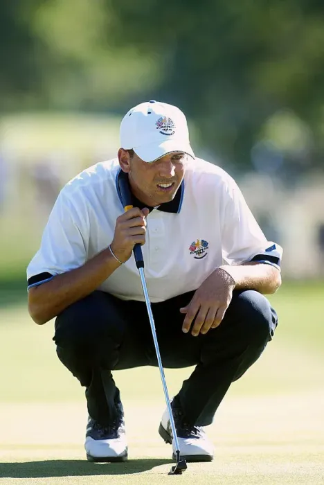 Framed Print : Sergio Garcia Framed Print : Sergio Garcia