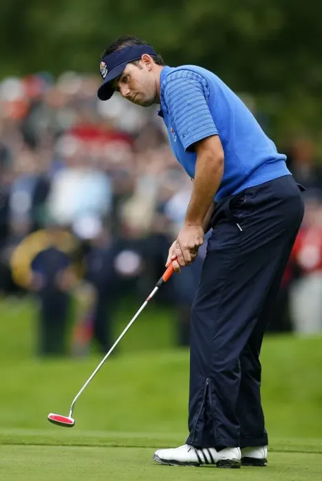 Framed Print : Sergio Garcia Framed Print : Sergio Garcia