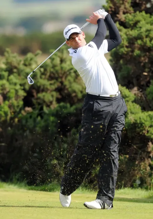 Framed Print : Sergio Garcia Framed Print : Sergio Garcia