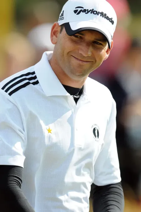 Framed Print : Sergio Garcia Framed Print : Sergio Garcia