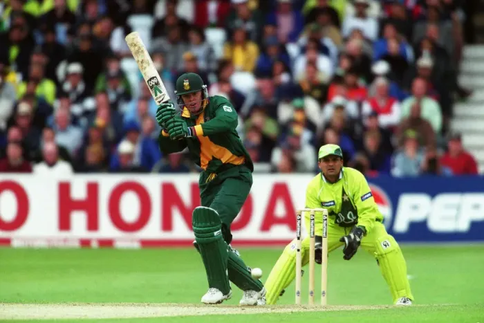 Framed Print : Shaun Pollock & Moin Khan Framed Print : Shaun Pollock & Moin Khan