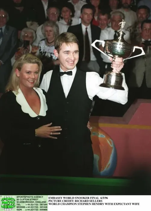 Framed Print : Stephen Hendry and Wife Mandy Framed Print : Stephen Hendry and Wife Mandy