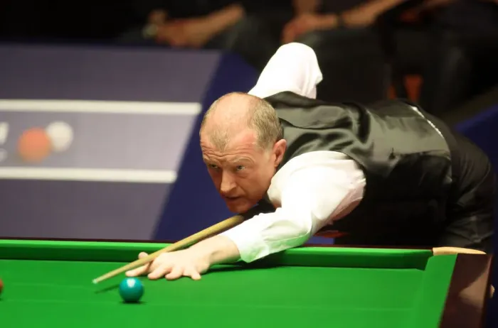 Framed Print : Steve Davis Framed Print : Steve Davis