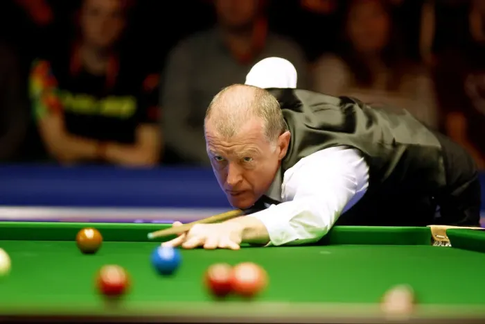 Framed Print : Steve Davis Framed Print : Steve Davis