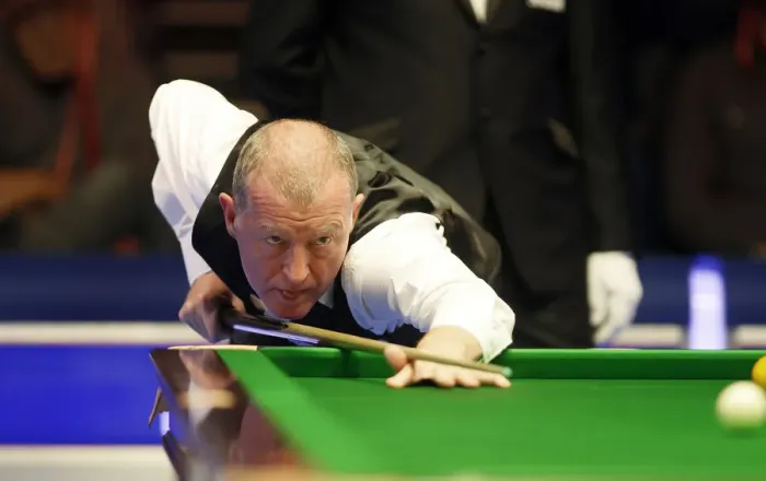 Framed Print : Steve Davis Framed Print : Steve Davis