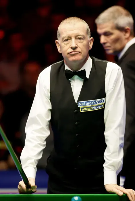 Framed Print : Steve Davis Framed Print : Steve Davis