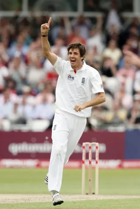 Framed Print : Steve Finn Takes His 2nd Wicket Framed Print : Steve Finn Takes His 2nd Wicket