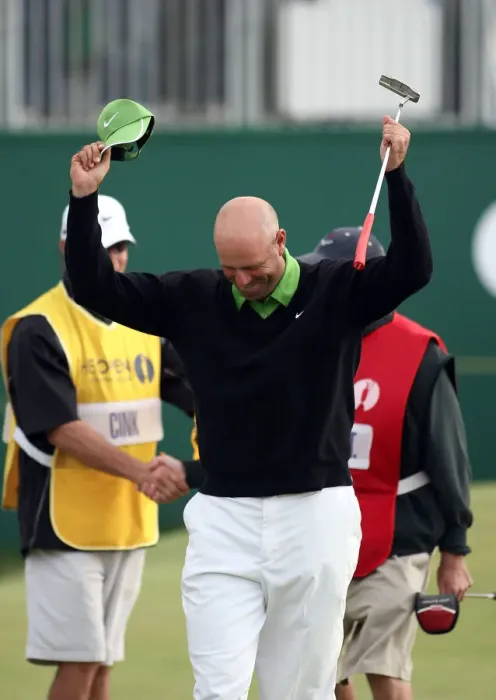 Framed Print : Stewart Cink On The 18th