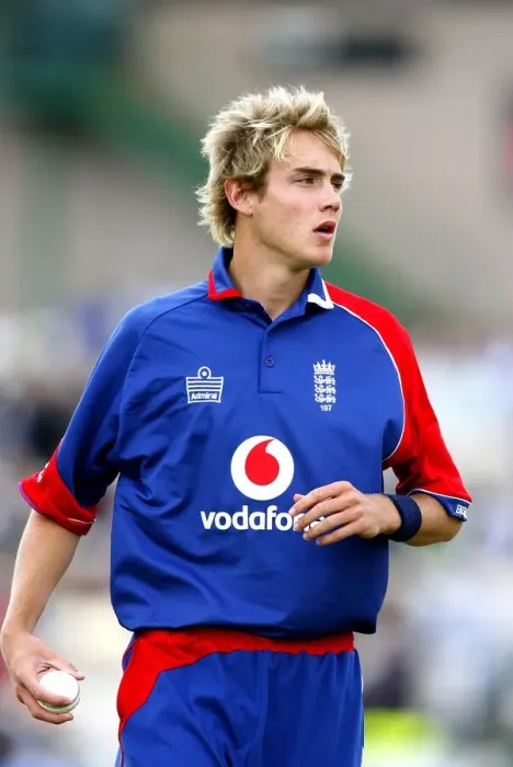 Framed Print : Stuart Broad Framed Print : Stuart Broad