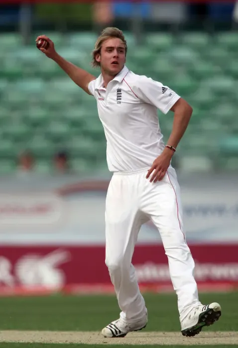 Framed Print : Stuart Broad Framed Print : Stuart Broad
