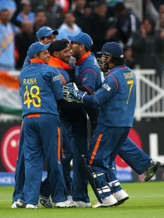 Framed Print : Suresh Raina, Ishant Sharma, Harbhajan Singh, Vuvraj Singh Framed Print : Suresh Raina, Ishant Sharma, Harbhajan Singh, Vuvraj Singh
