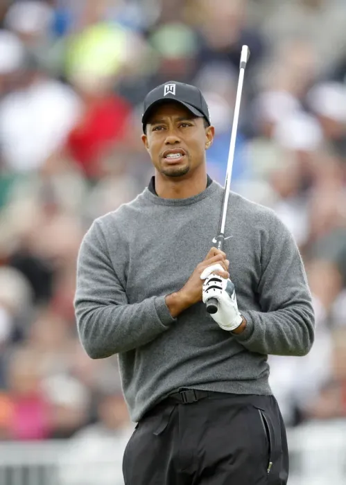 Framed Print : Tiger Woods Framed Print : Tiger Woods
