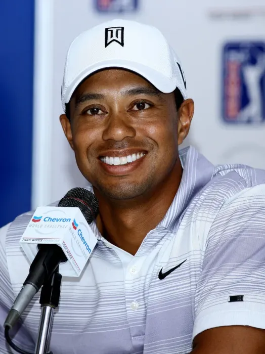 Framed Print : Tiger Woods Framed Print : Tiger Woods