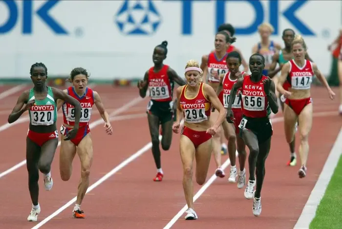 Framed Print : Tirunesh Dibaba Wins