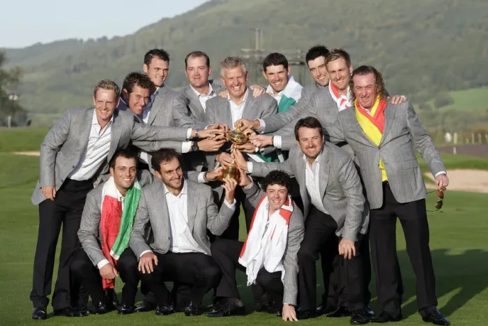 Framed Print : Victorious European Ryder Cup Team Framed Print : Victorious European Ryder Cup Team