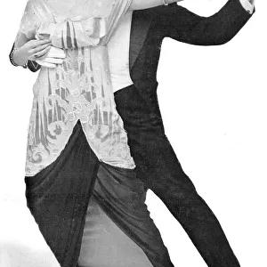 A portrait of the dancers Oyra and Dorma Leigh, 1914